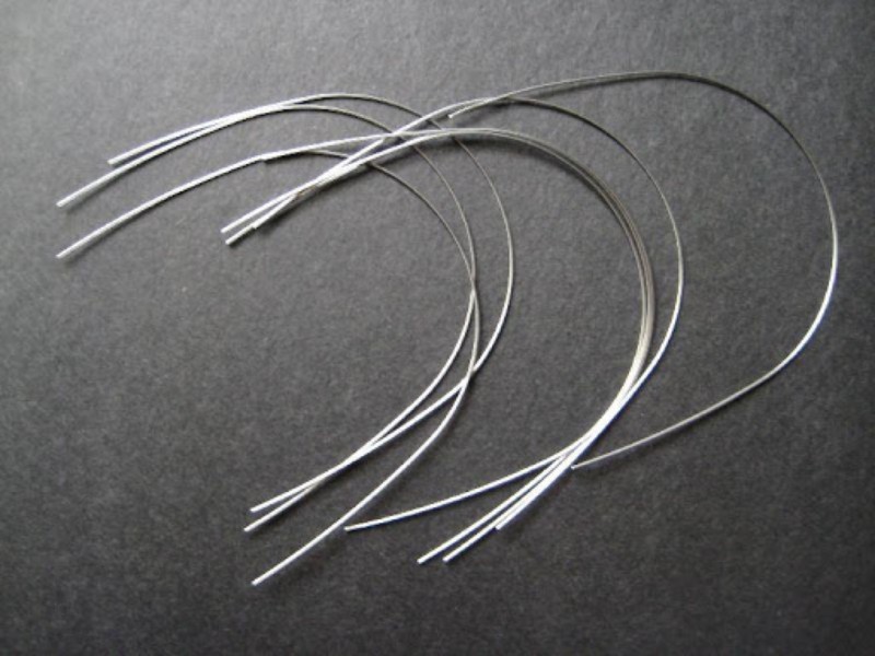 NiTi Arch Wire in Orthodontic Treatment